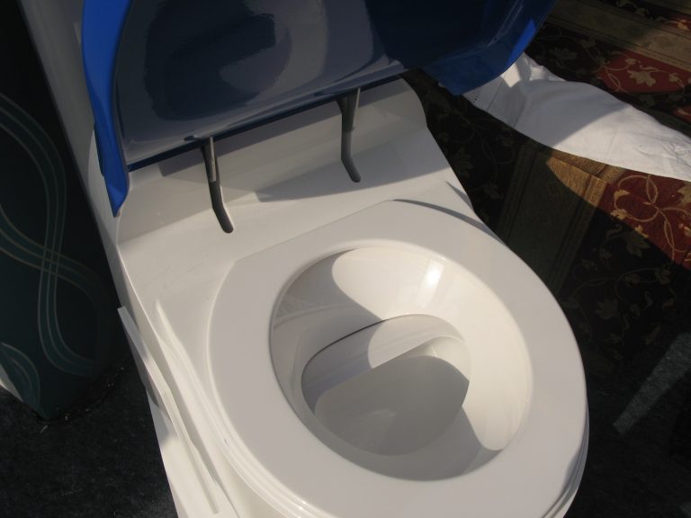 nano membrane toilet