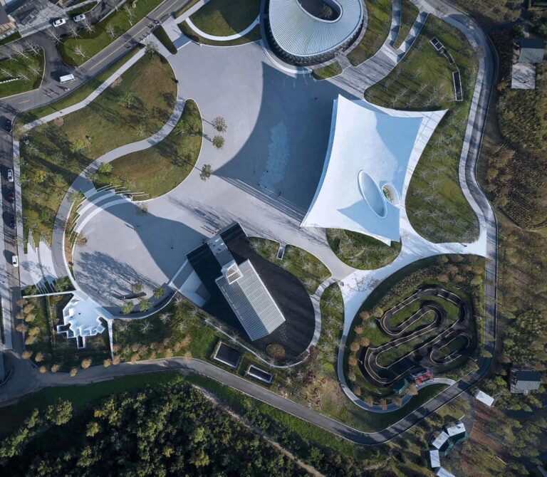 atour-village-GN-architects-public-restroom-qingdao-china-designboom