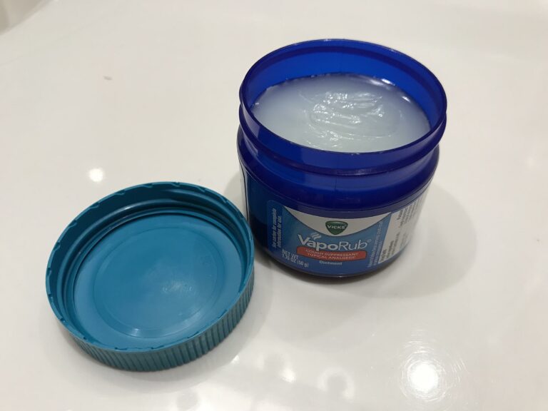 vicks vaporub toilet